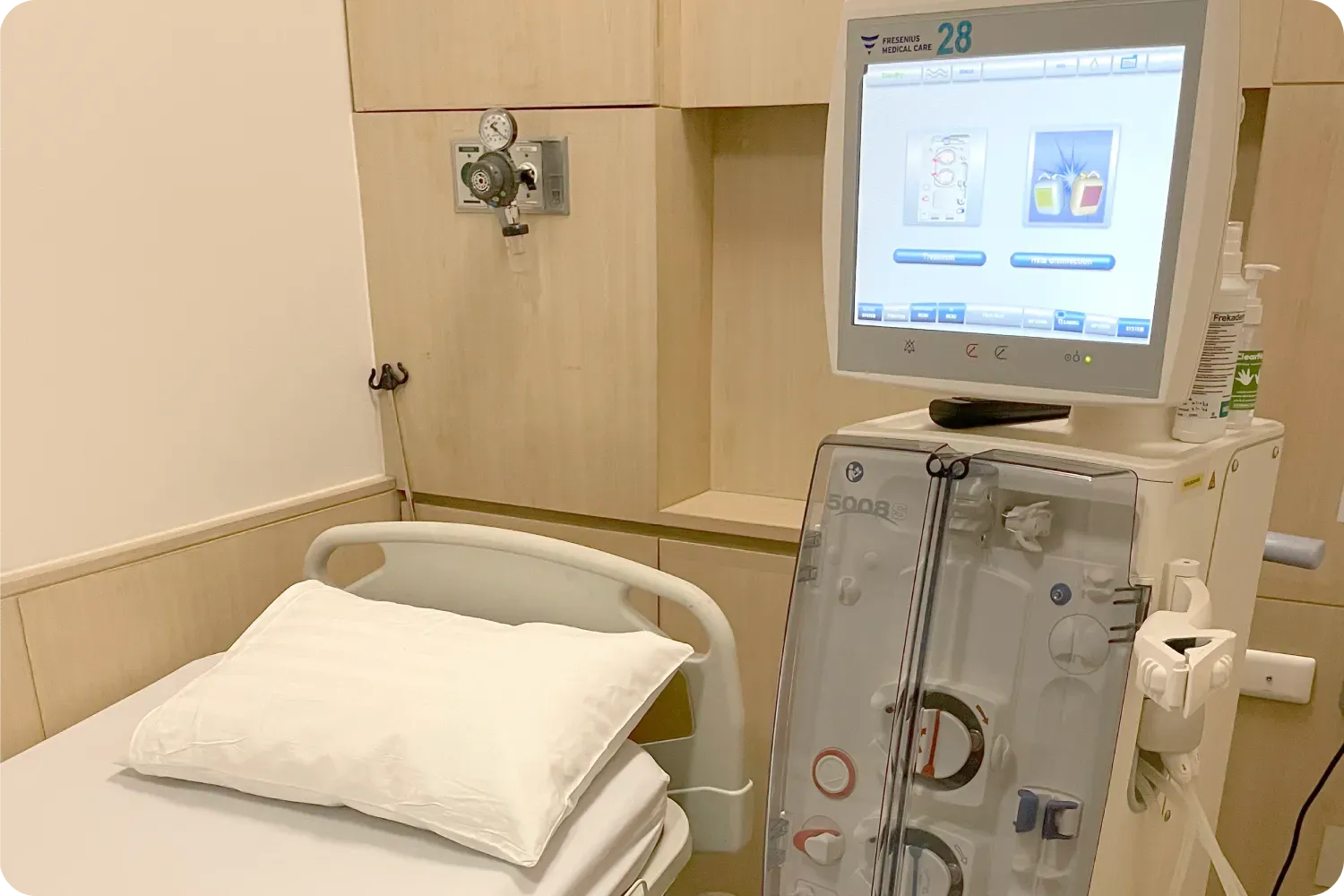 hemodialysis-machine-pic.png