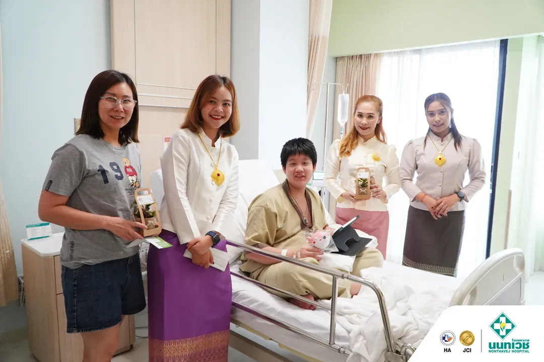 โรงพยาบาลนนทเวช มอบต้นไม้มงคล เนื่องในเทศกาลสงกรานต์ 2569 — 6